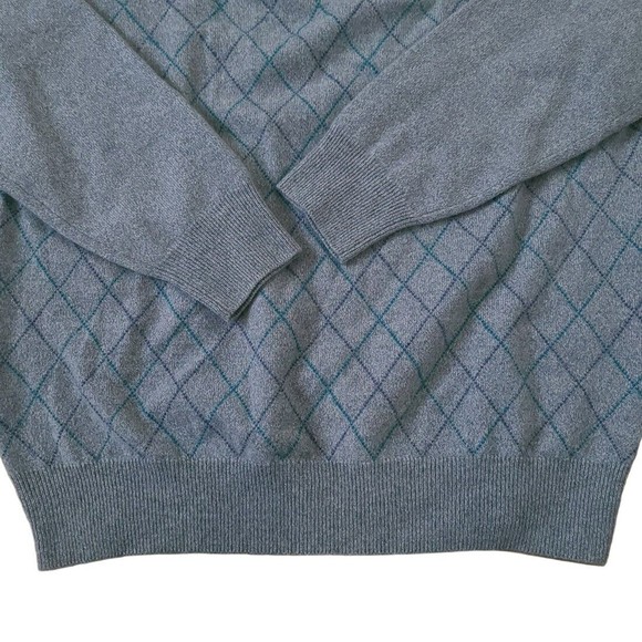 100% Cashmere V-Neck Argyle Gray Sweater Size Large - Picture 5 of 8